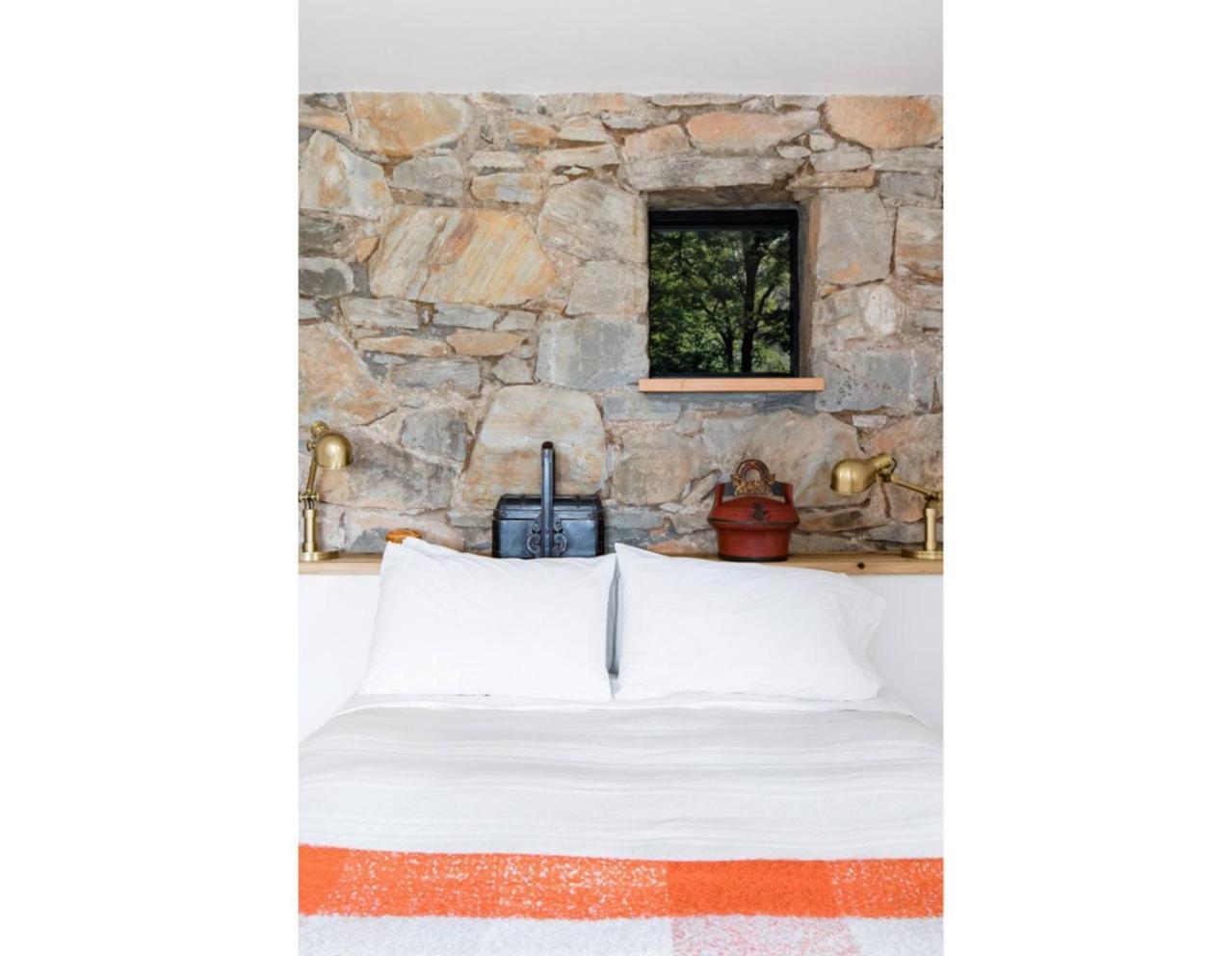 Studio Guest Suite In Forest Cottage Tryon Exterior photo